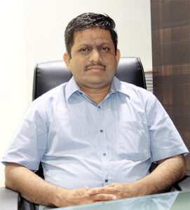 Dr Vivek Salunke Endometriosis Surgeon